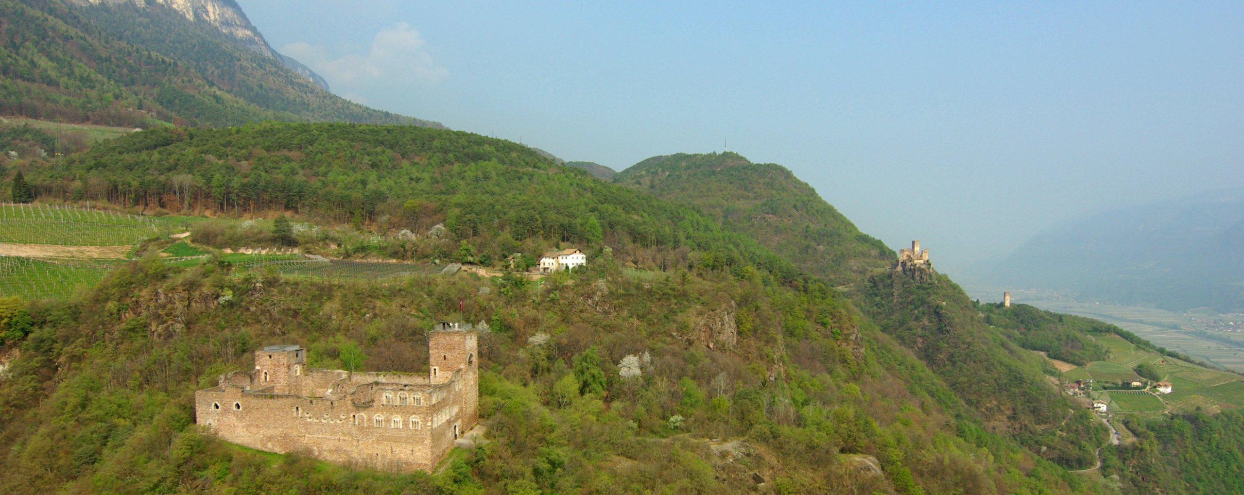 Boymont Castle, Hocheppan Castle and Chalk Tower