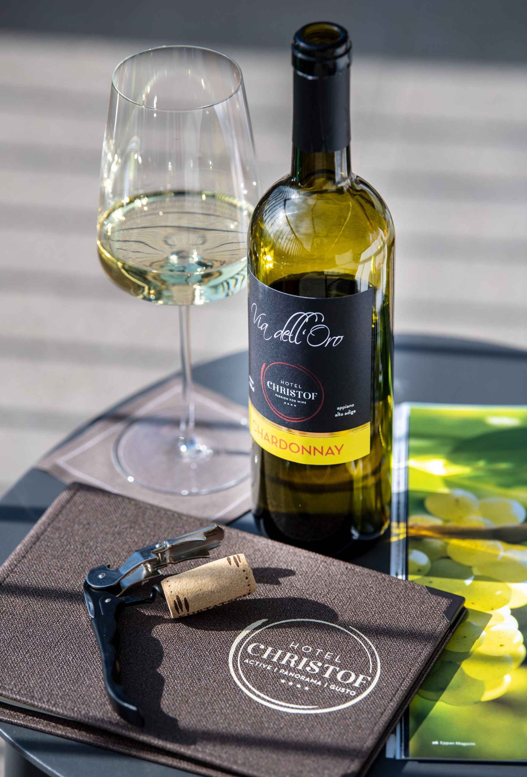 1 bottiglia del vino della casa Chardonnay dell'Hotel Christof