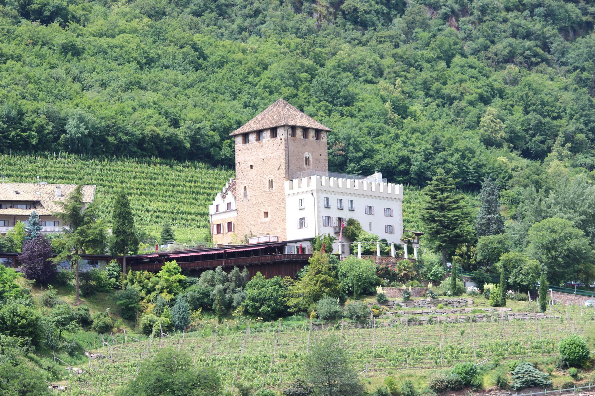 Korb Castle